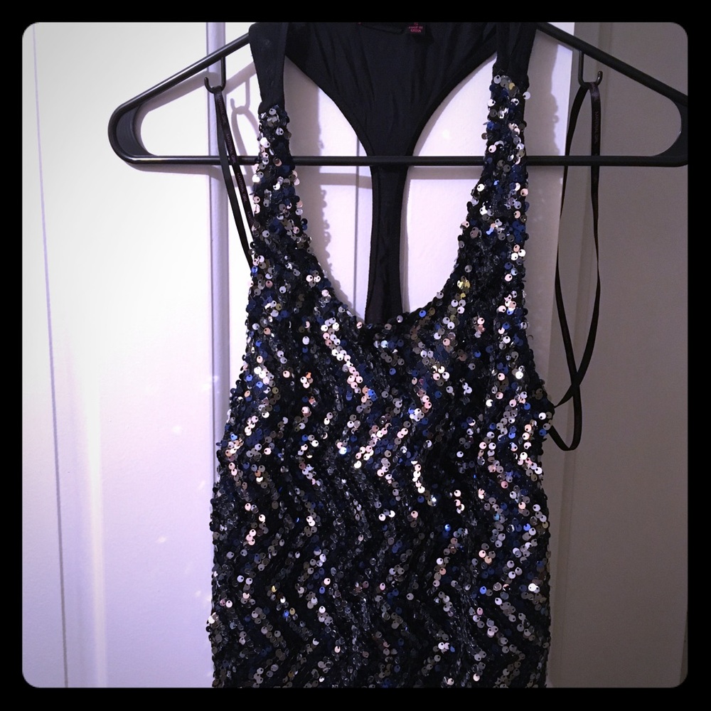 Sequined tee